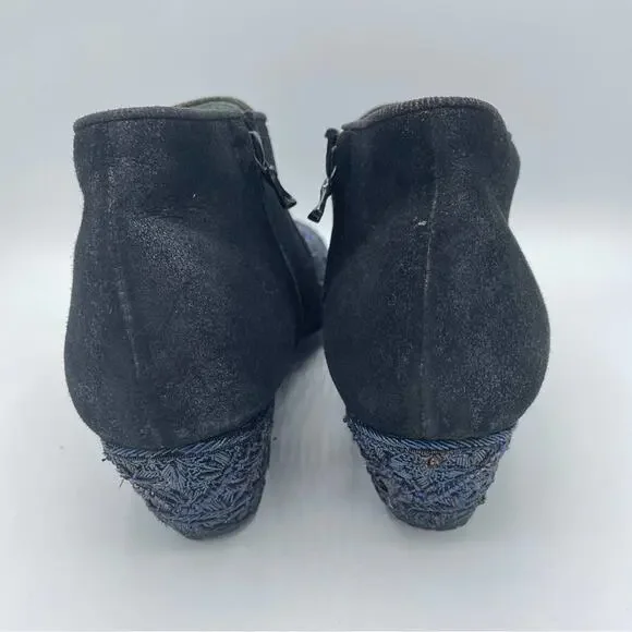 MEHER KAKALIA Queen Beaded Embellished Booties Blue